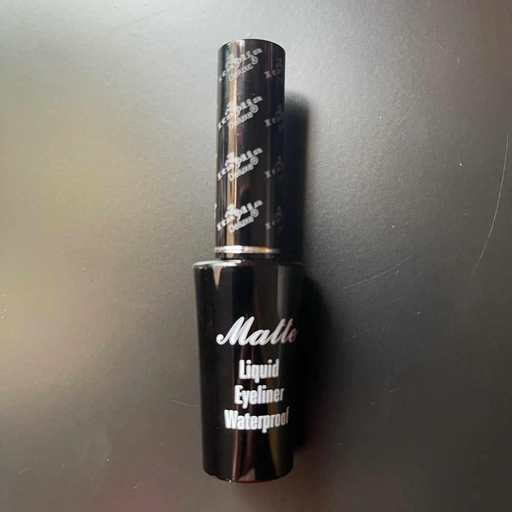 Matte Liquid Eyeliner Waterproof